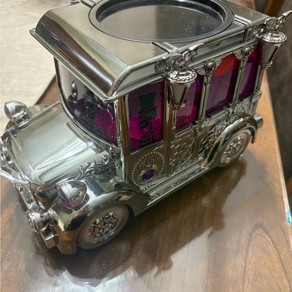 Bath & Body Works Silver and Purple Halloween Carriage Decor